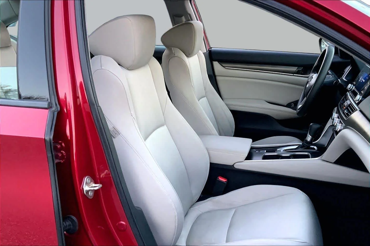 Certified Used 2019 Radiant Red Metallic Honda LX 1.5T image 8