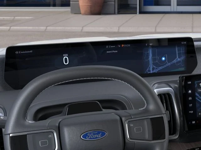 New 2026 Star White Metallic Tri-Coat Ford Platinum image 13