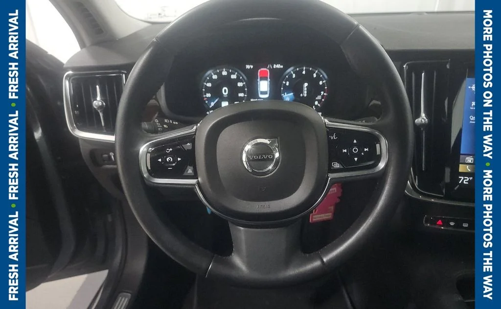 Certified Used 2019 Gray Volvo T6 Momentum image 7