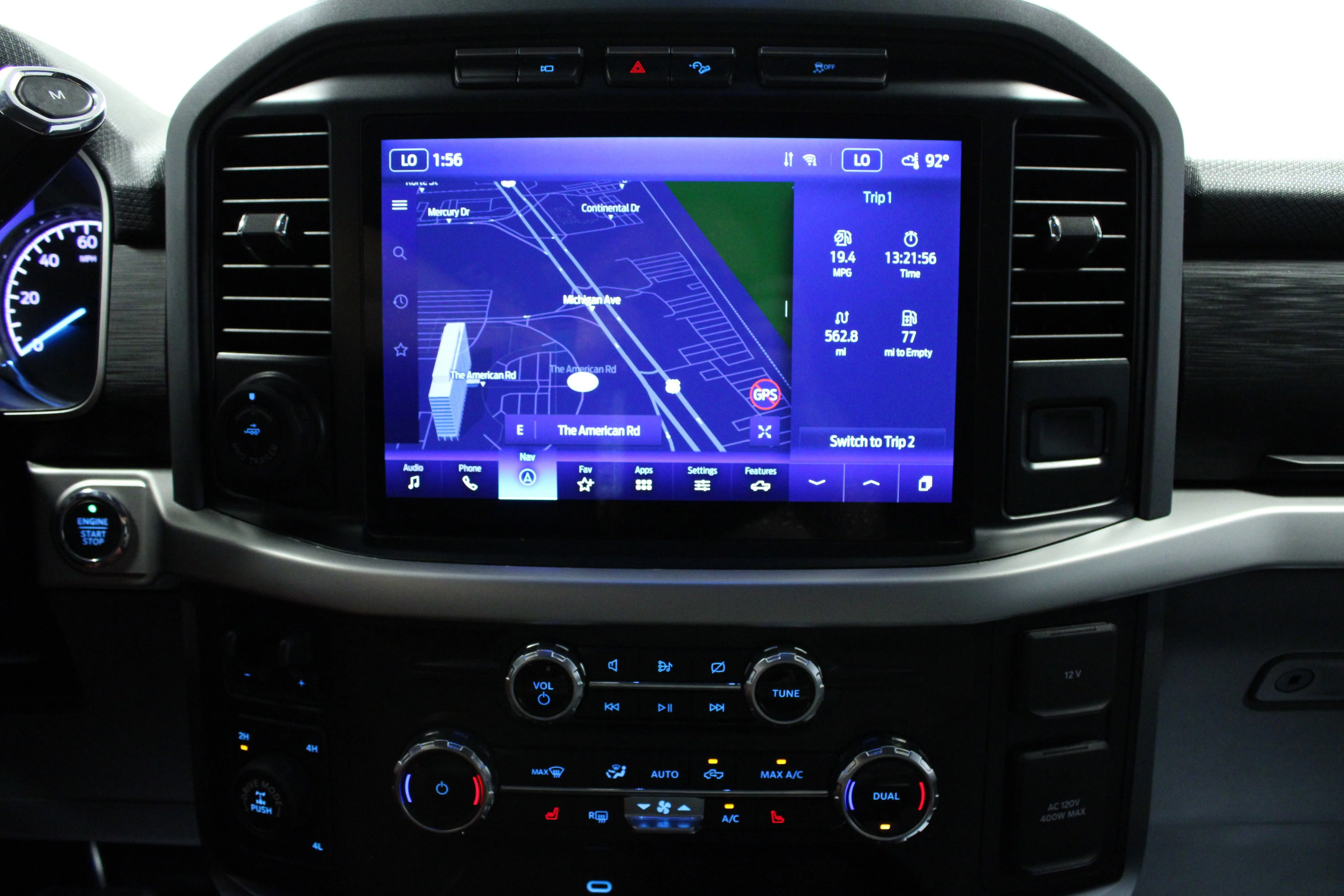 Used 2022 Agate Black Metallic Ford XLT image 22