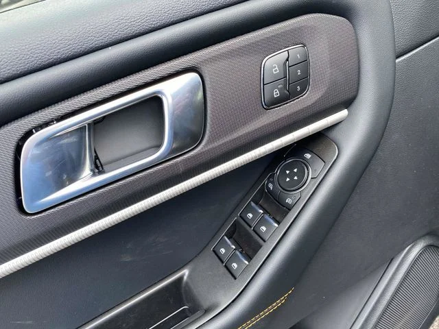 New 2026 Black Ford Tremor image 15