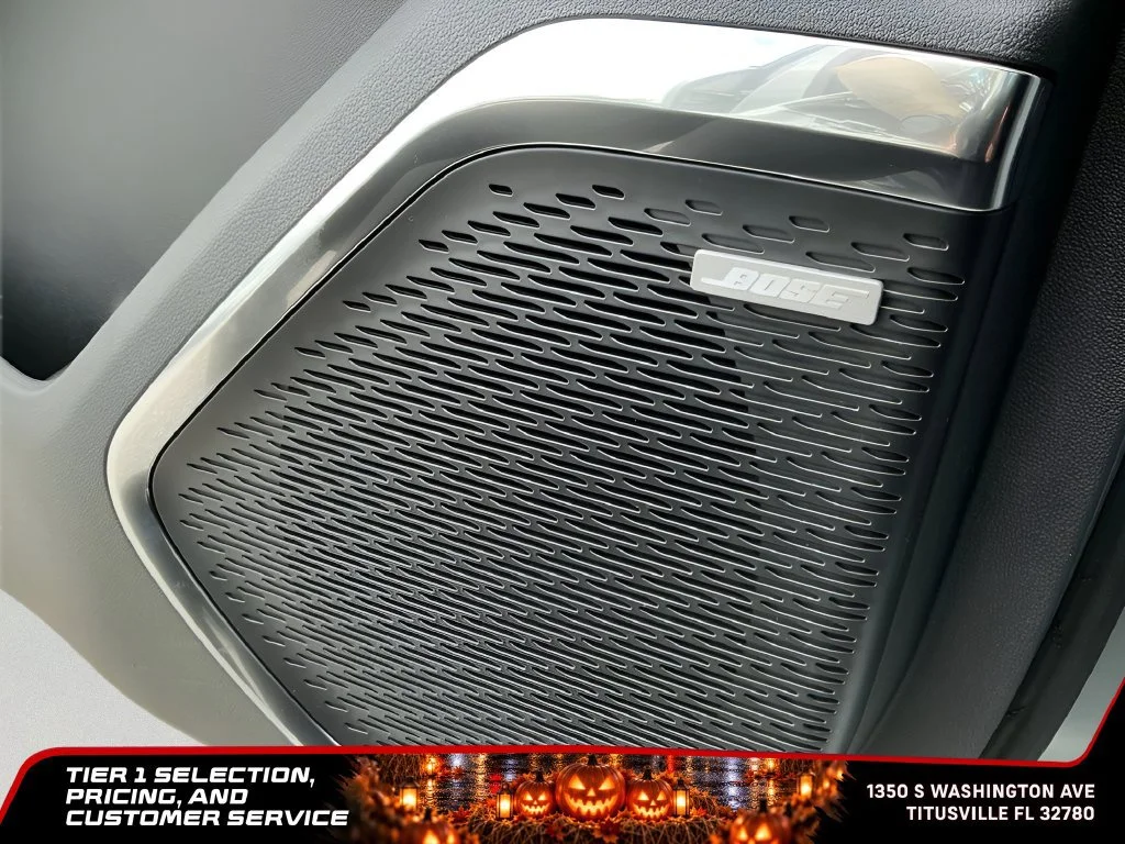 New 2026 Sterling Metallic GMC Elevation image 22