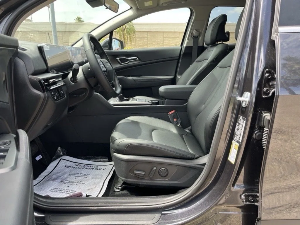 New 2026 Gray Kia EX image 16