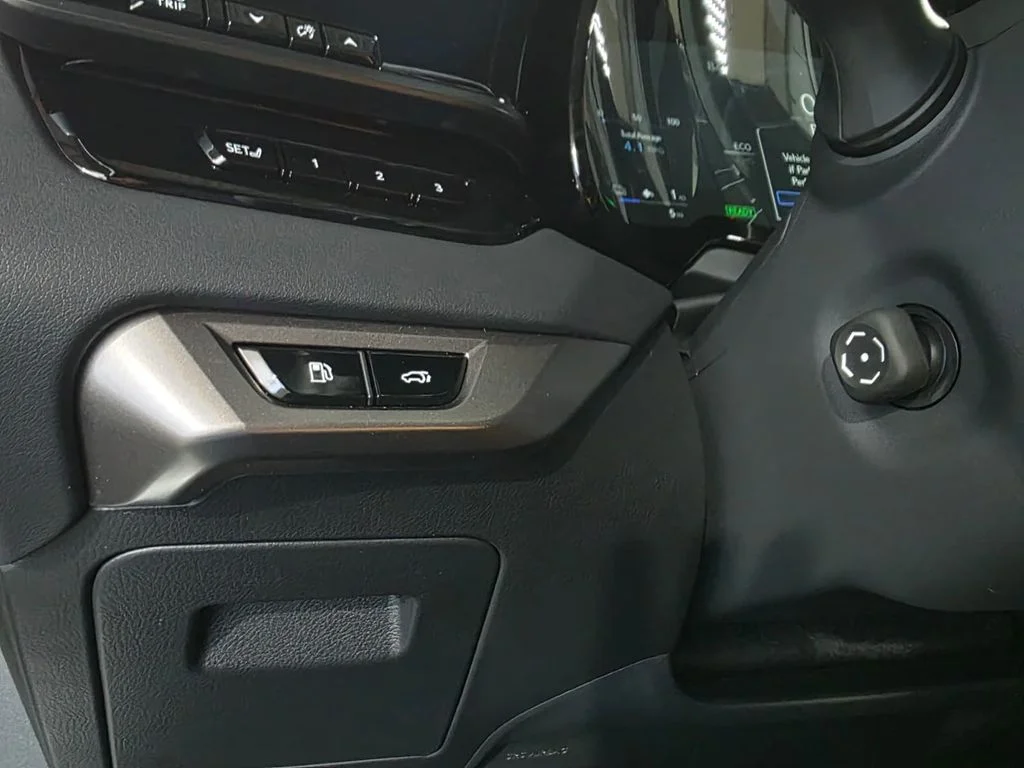 New 2026  Lexus 450h+ Premium image 14