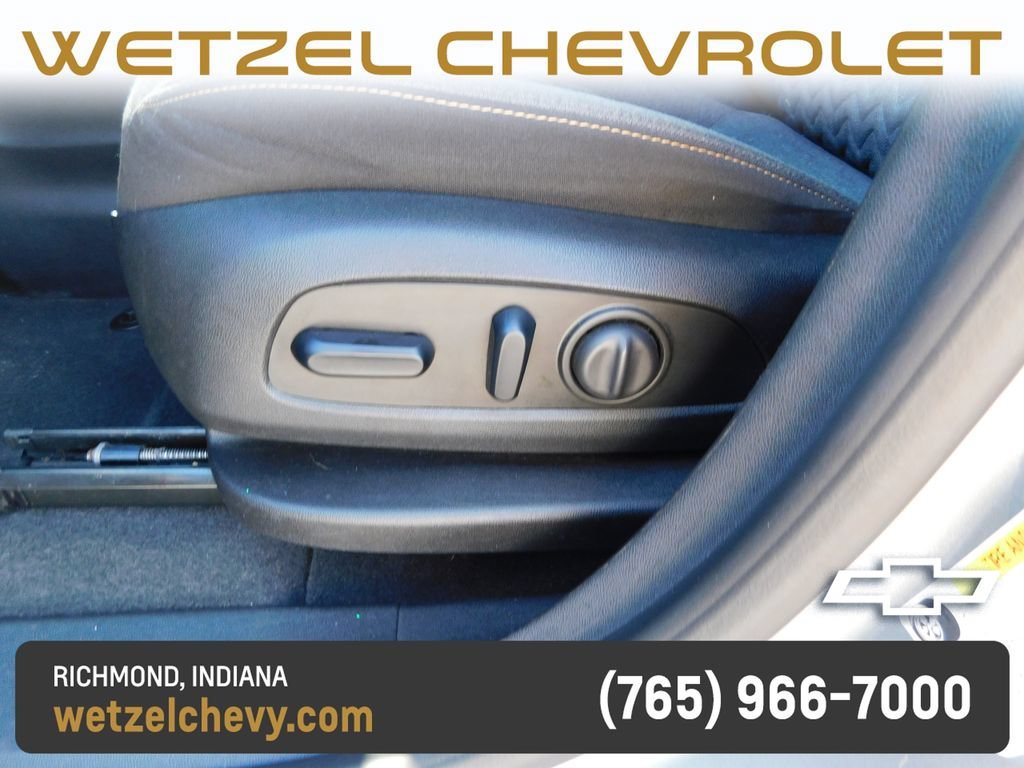 2023 Chevrolet Equinox LT - Photo 13