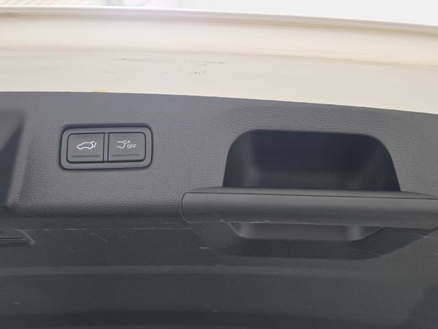 Used 2024 White Kia EX image 35