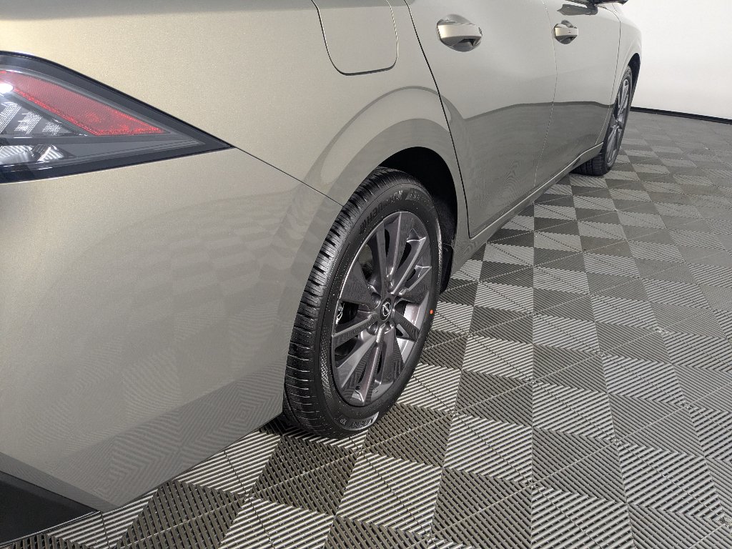 2026 Nissan Sentra SL - Photo 8