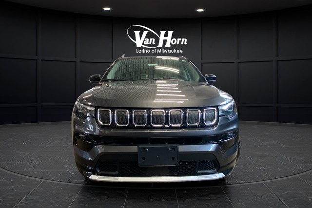 Used 2022 Granite Crystal Metallic Clearcoat Jeep Limited image 2