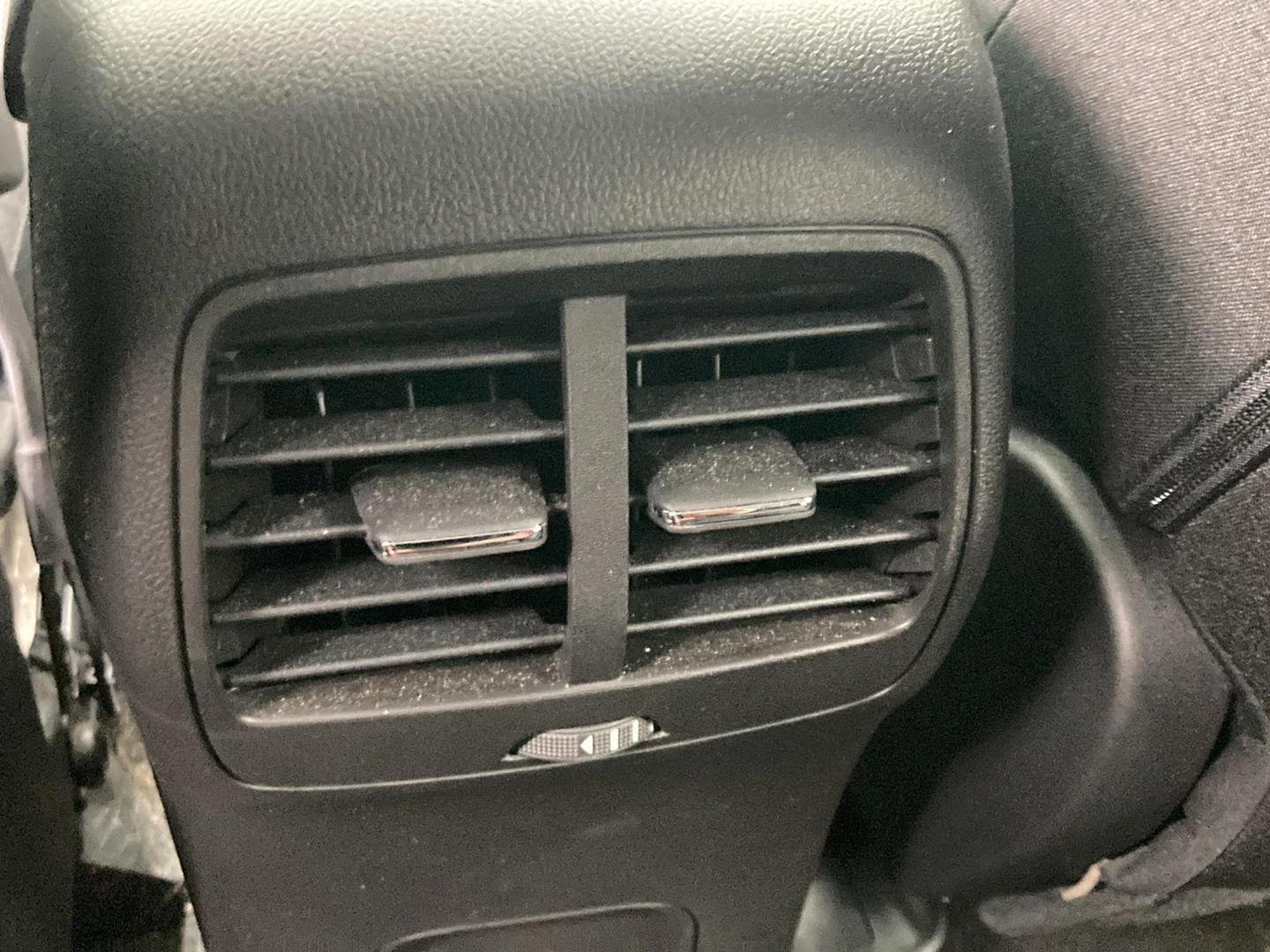 Used 2023 Vapor Blue Ford Active image 15