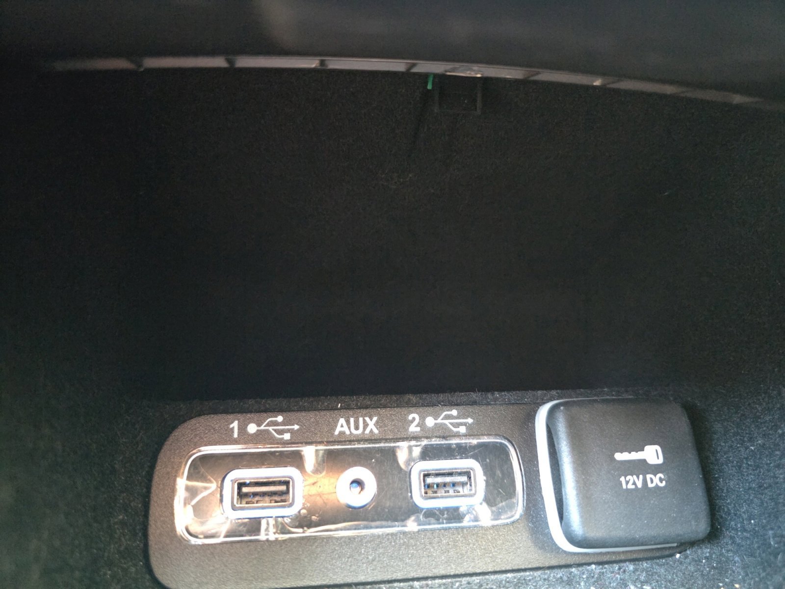 Used 2019 Bright White Clearcoat Jeep Altitude image 19