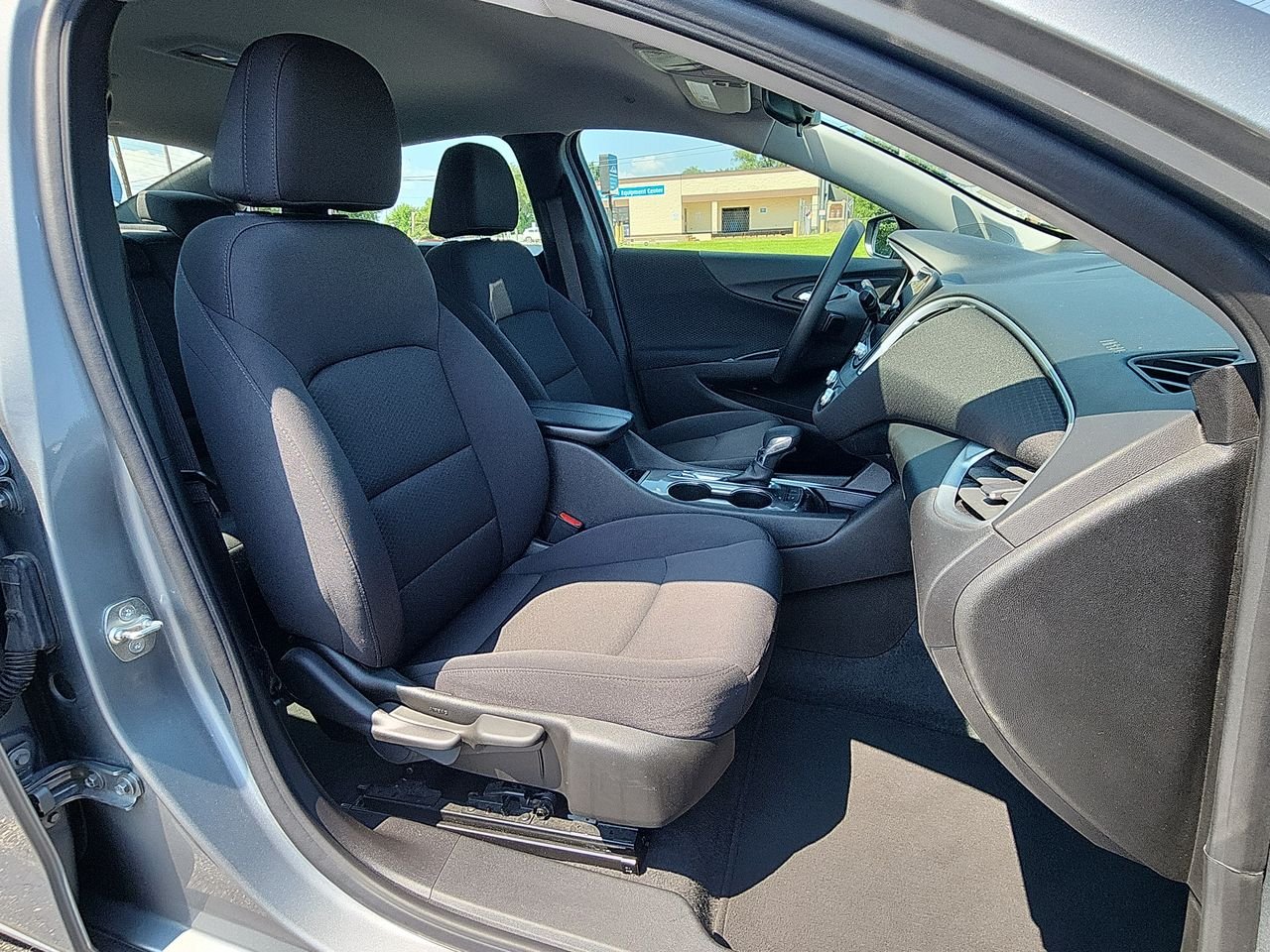 Used 2024 Gray Chevrolet LT image 23