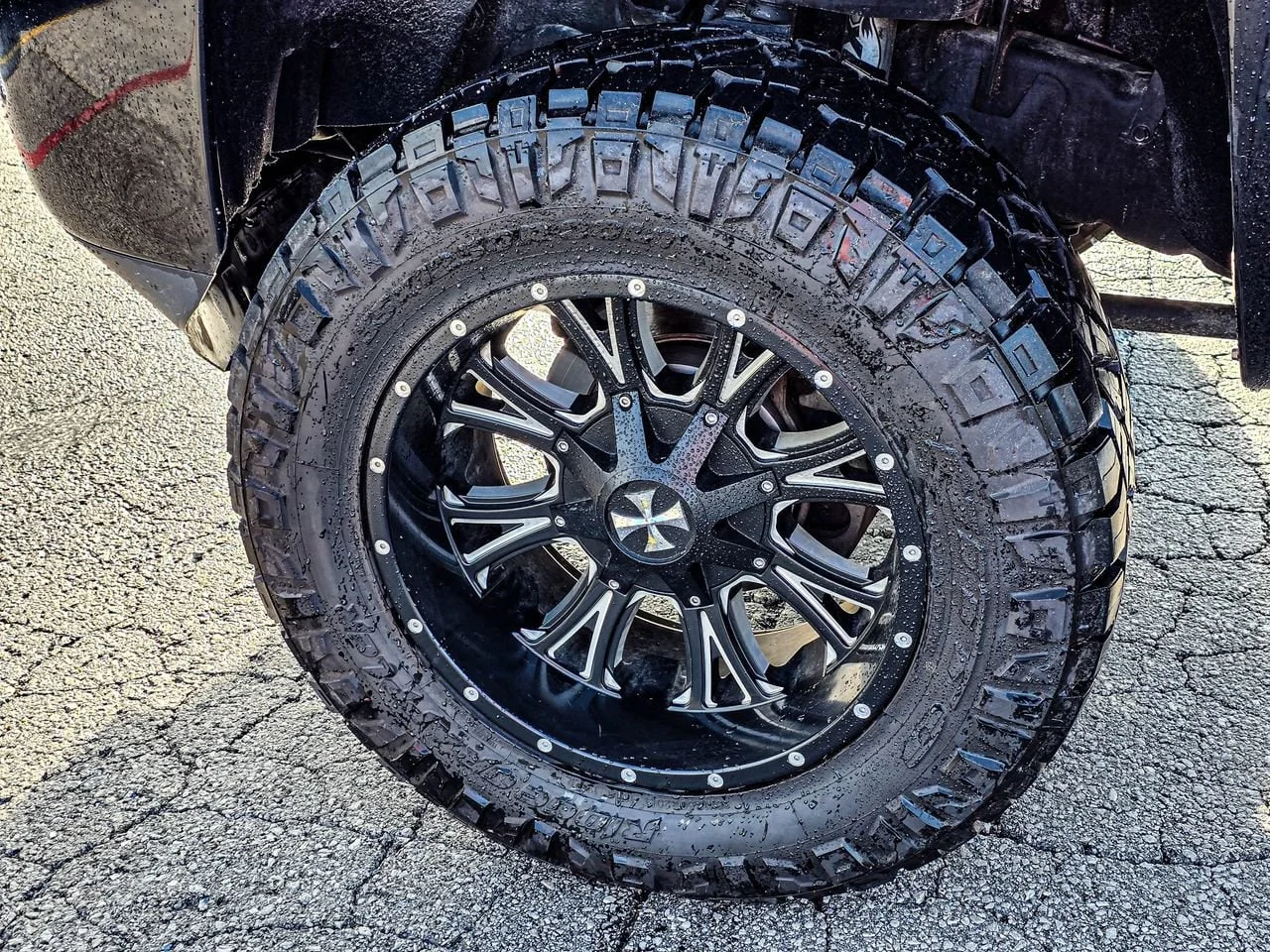 Used 2015 Black Chevrolet LTZ image 7