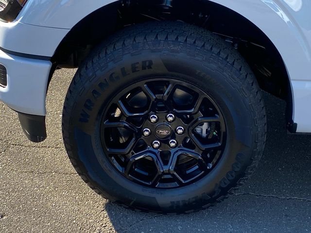 New 2026 White Ford XLT image 6