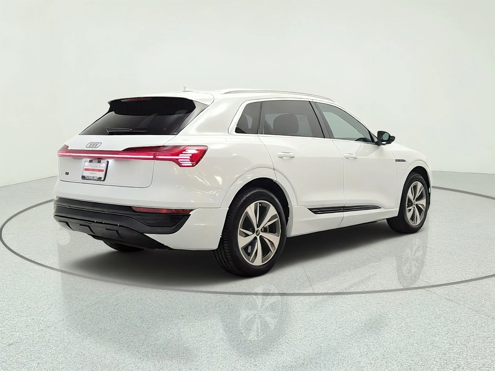 Used 2024 Glacier White Metallic Audi Premium Plus quattro image 5