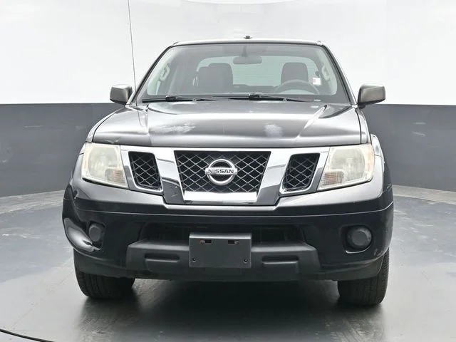 Used 2015 Black Nissan SV image 2