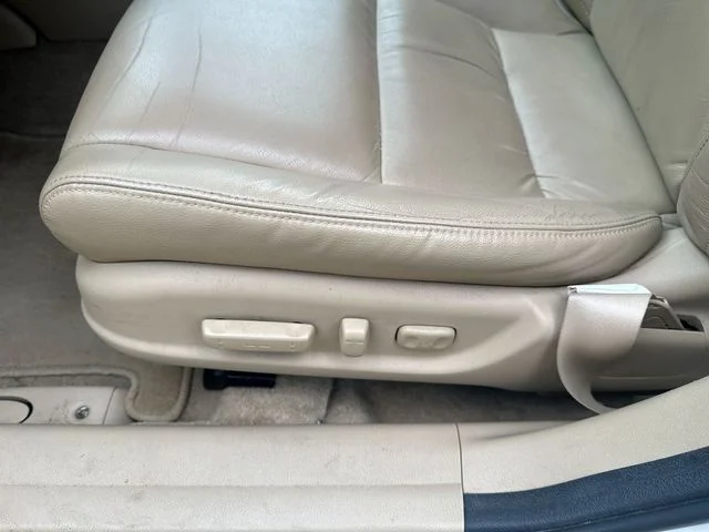 Used 2012  Honda EX-L image 37