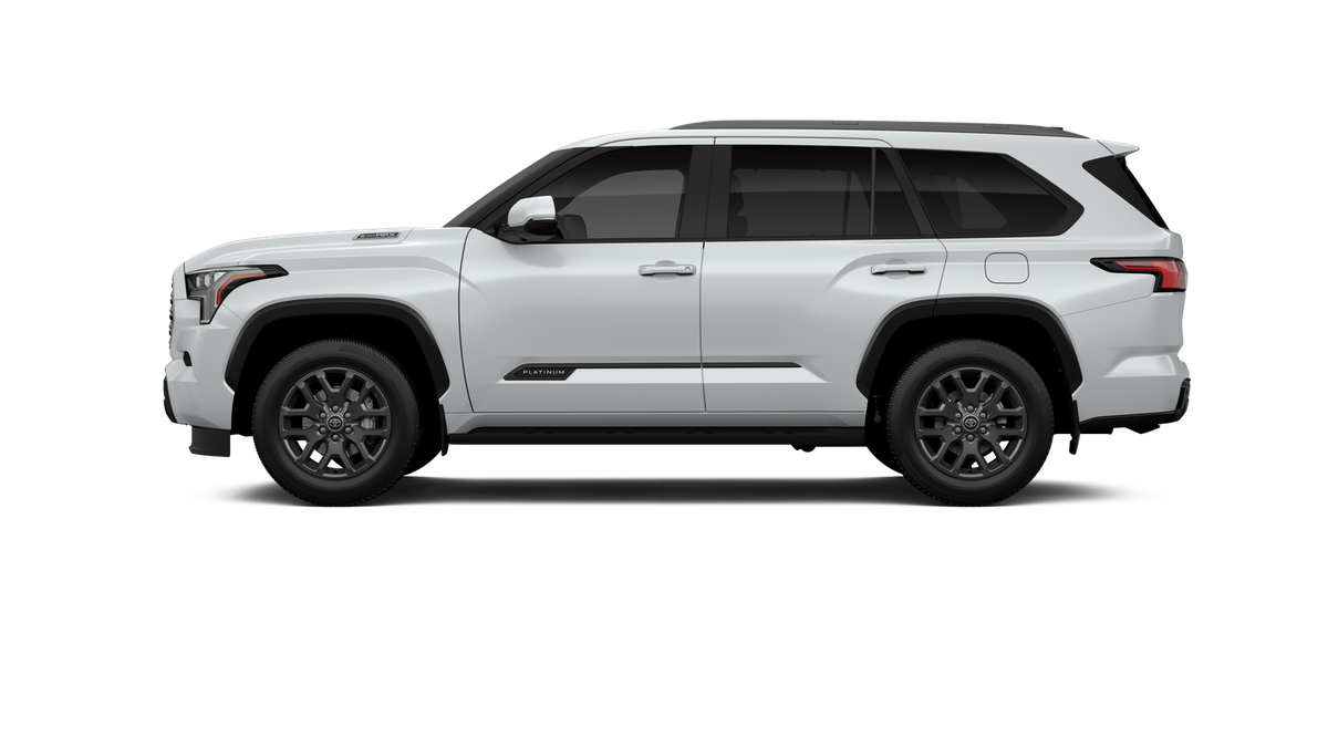 New 2026 Wind Chill Pearl Toyota Platinum image 4
