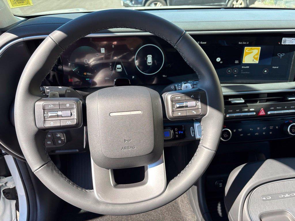 New 2026 White Hyundai SEL 8P image 14