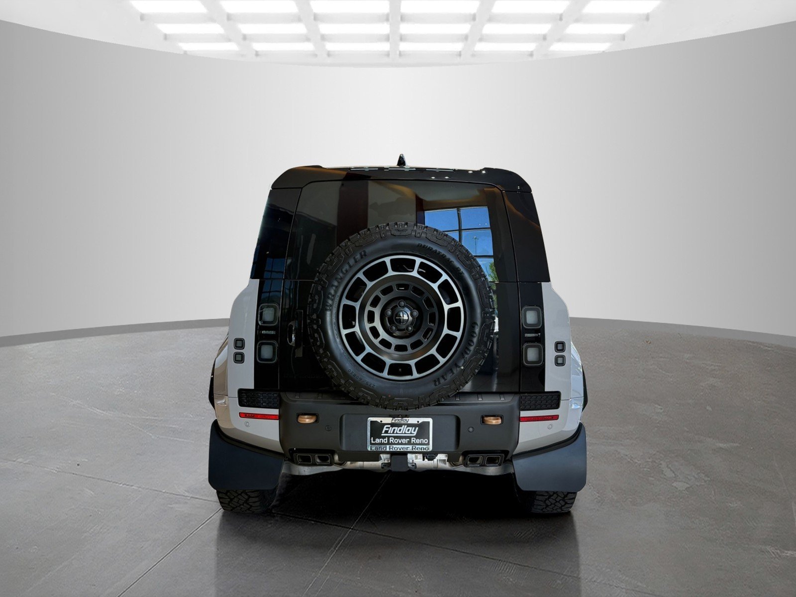 New 2026 Borasco Grey LAND ROVER OCTA image 6