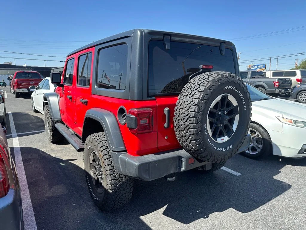 Used 2018 Red Jeep Unlimited Sport S image 8