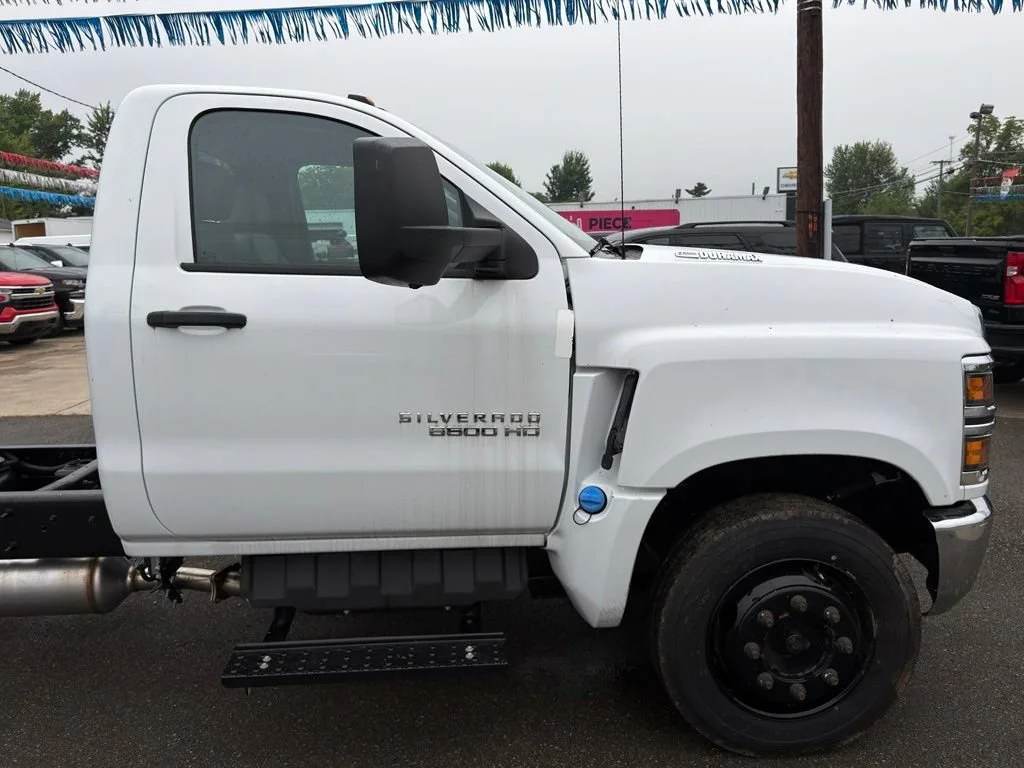 Used 2023 Summit White Chevrolet Work Truck image 5