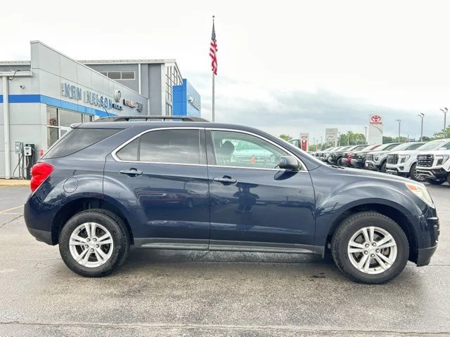 Used 2015 Blue Chevrolet LT image 8