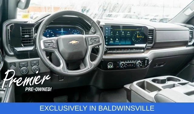 Used 2023 Summit White Chevrolet LT (2FL) image 9
