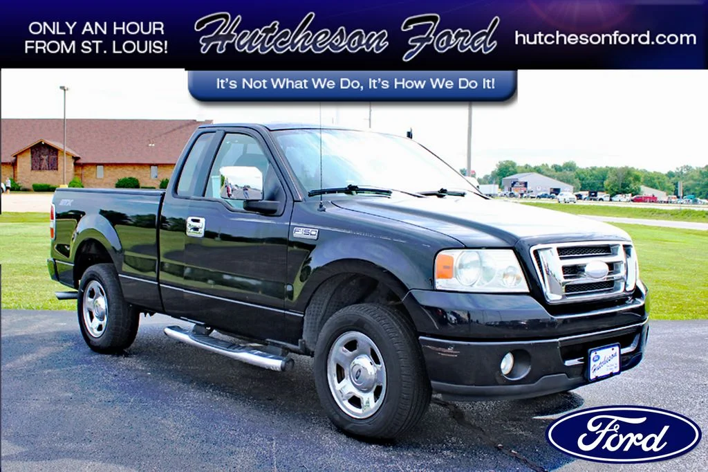 2006 Ford F-150 XL Regular Cab 126-in Styleside's photo