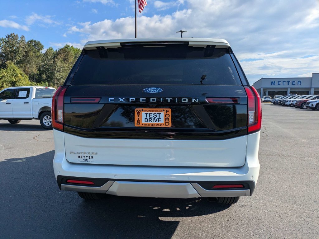 New 2026 White Ford Platinum image 5