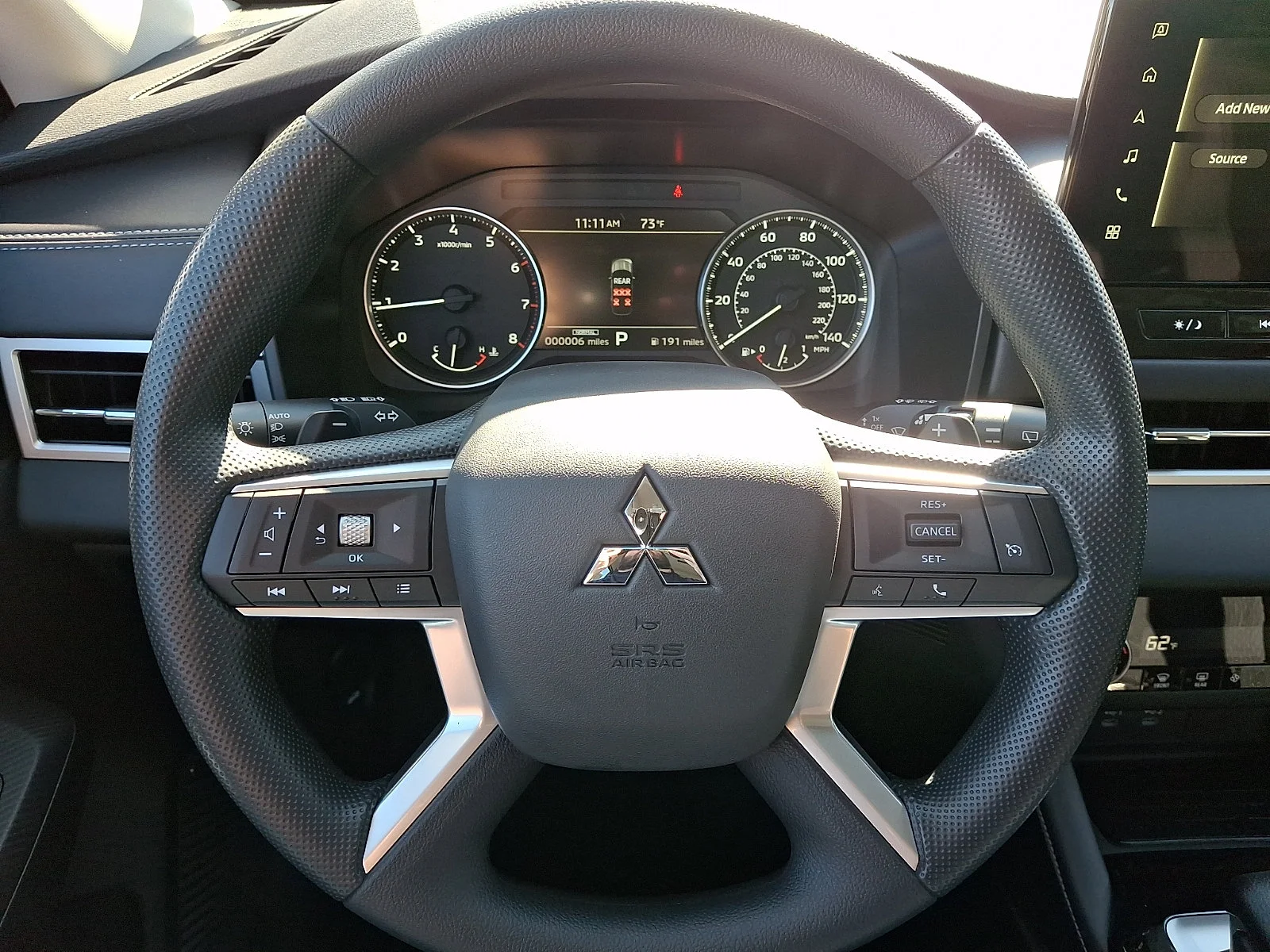 New 2026 White Mitsubishi ES image 18