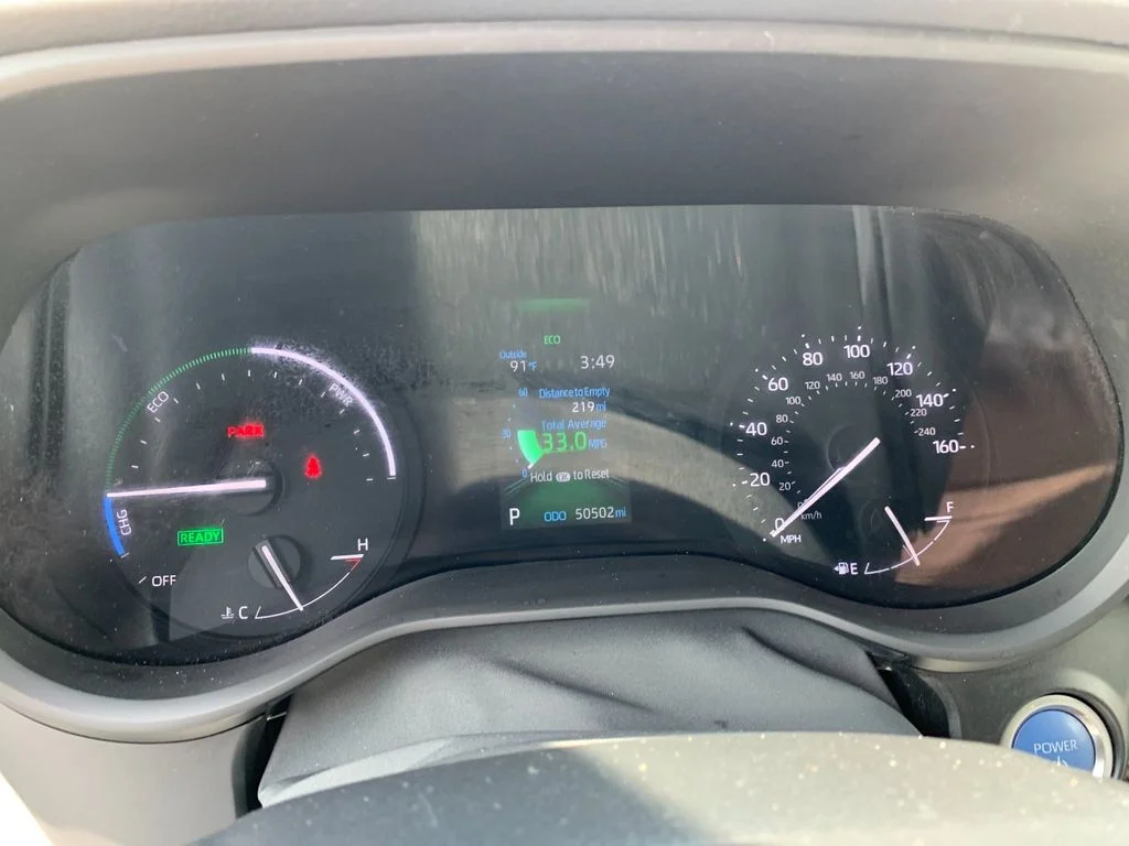 Used 2023  Toyota XLE image 30
