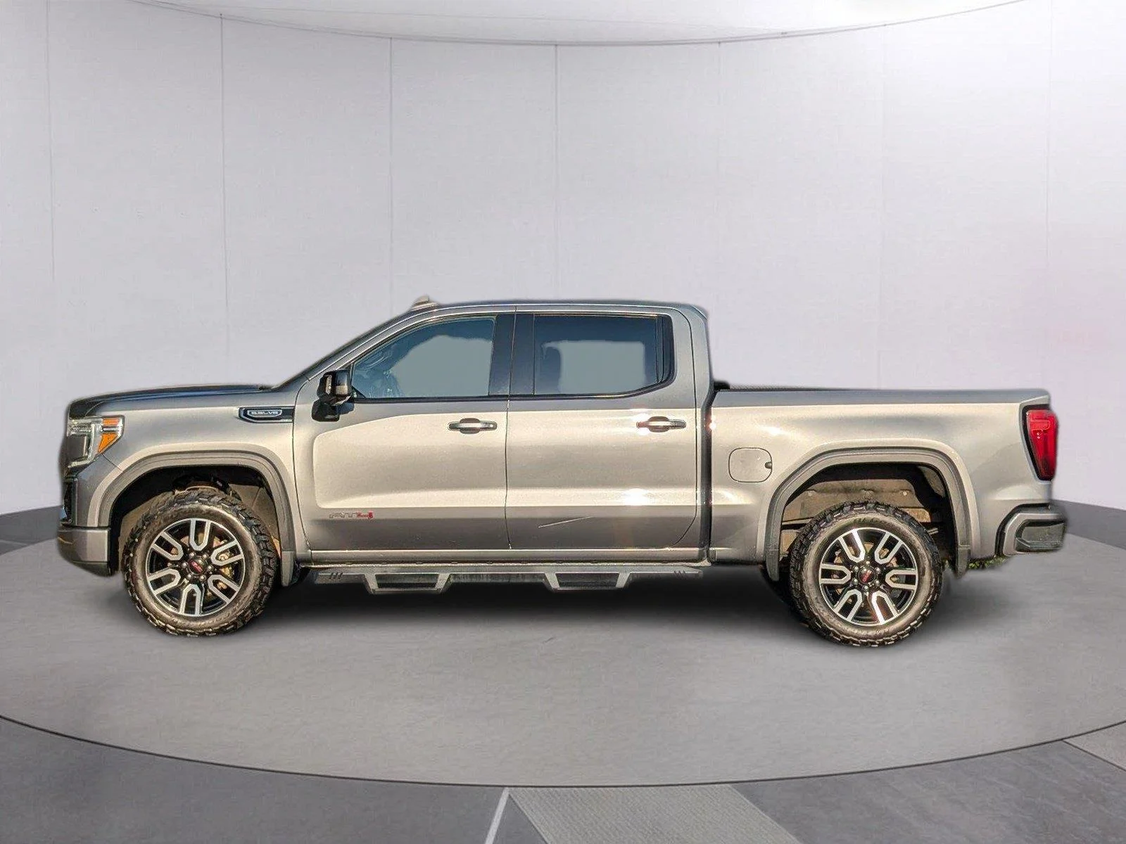 Used 2021 SATIN STEEL METALLIC GMC AT4 image 2