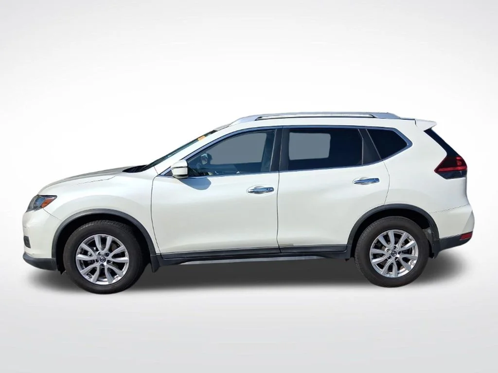 Used 2018 White Nissan SV image 9