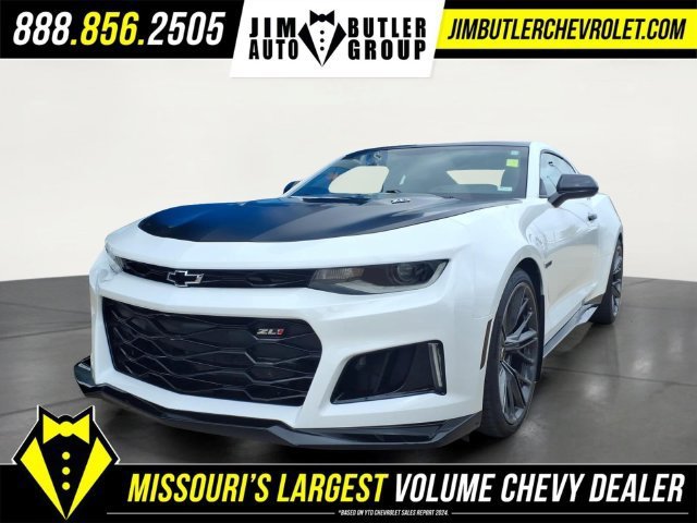 Used 2022 SUMMIT WHITE Chevrolet ZL1 image 1