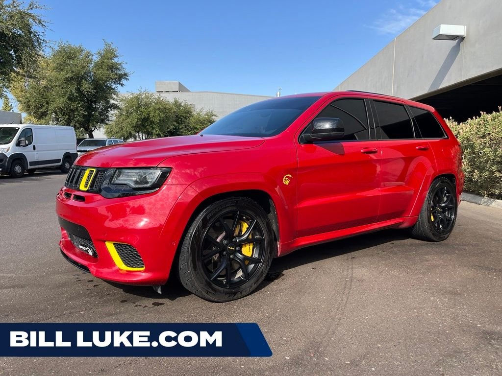 Used 2018 Red Jeep Trackhawk image 1