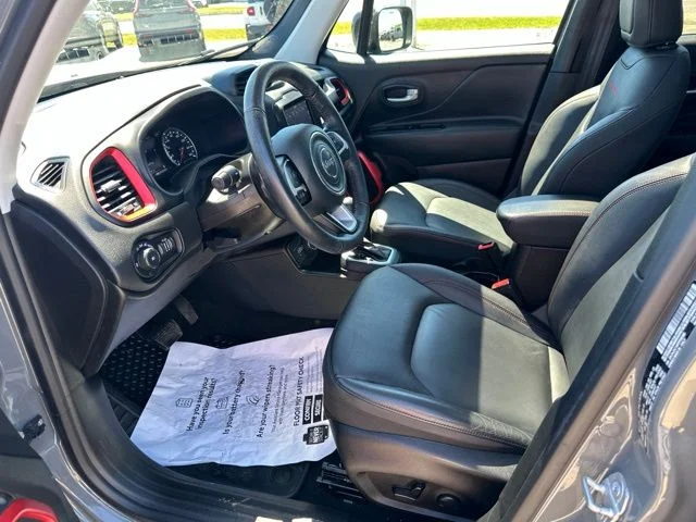 Used 2023 Gray Jeep Trailhawk image 13