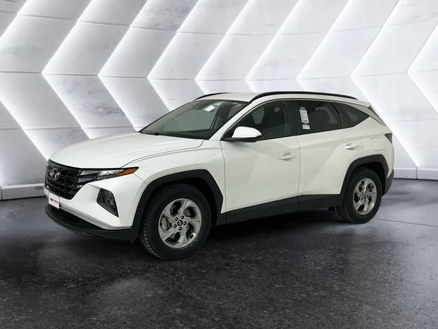 Used 2024 White Hyundai SEL image 3