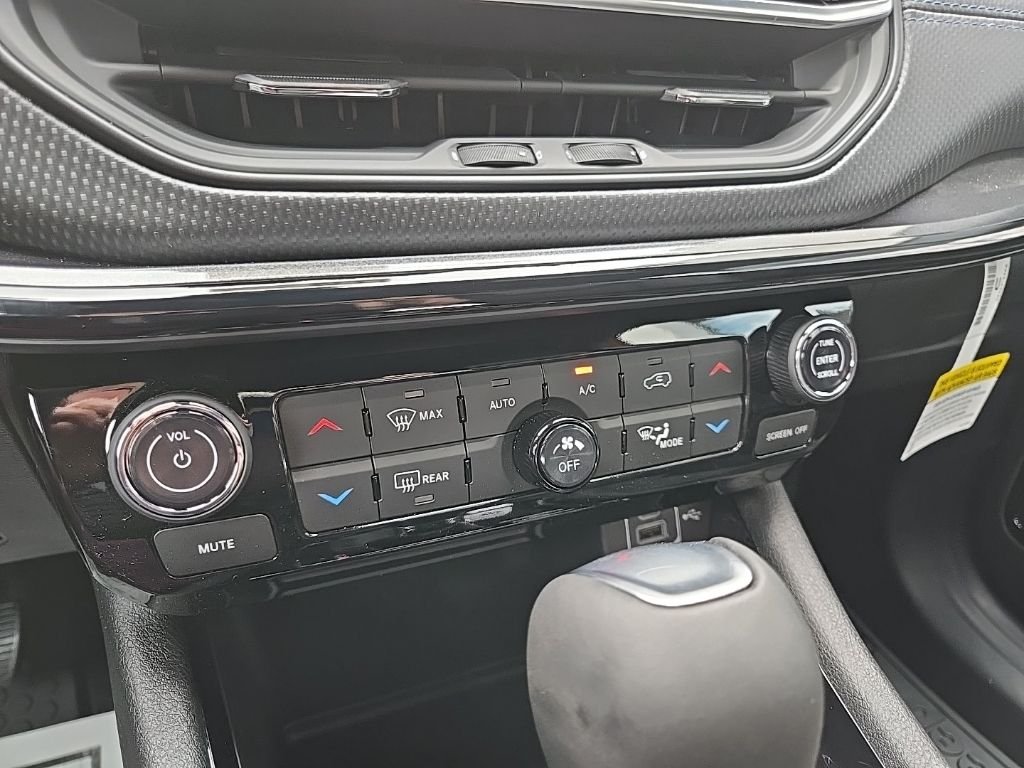 New 2026 Joose Exterior Paint Jeep Latitude image 54