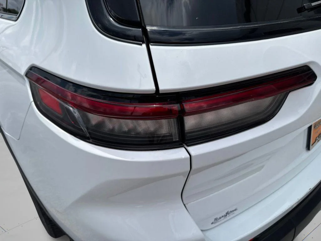 Used 2023 Bright White Clearcoat Jeep Altitude image 29