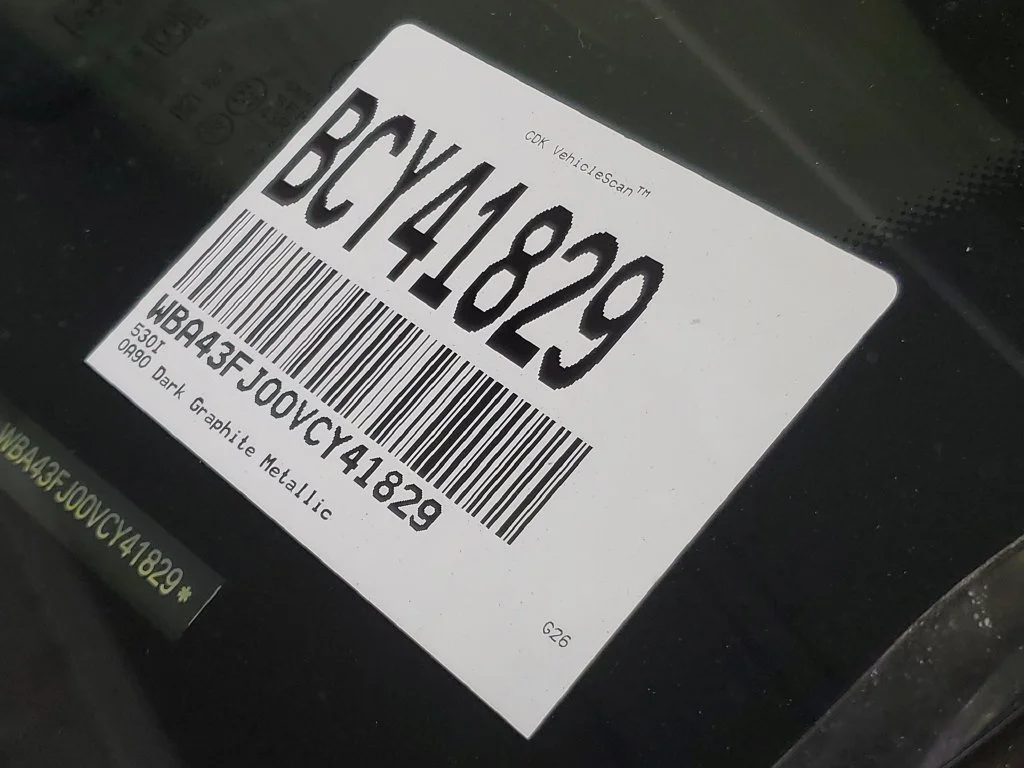 Used 2027 Dark Graphite Metallic BMW 530i image 27