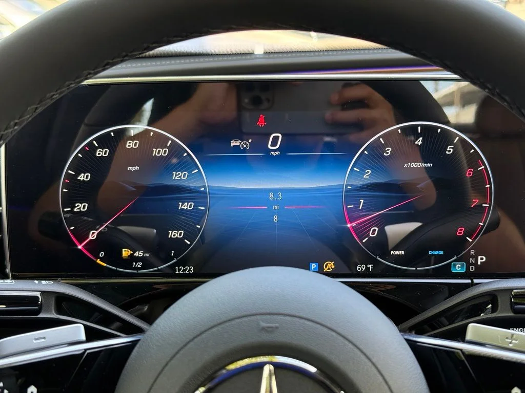 New 2027 White Mercedes-Benz E 450 image 13