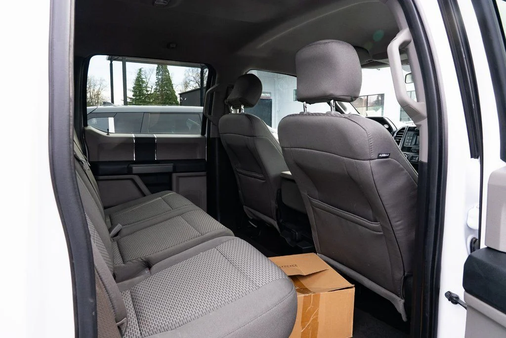 Used 2016 White Ford XLT image 22
