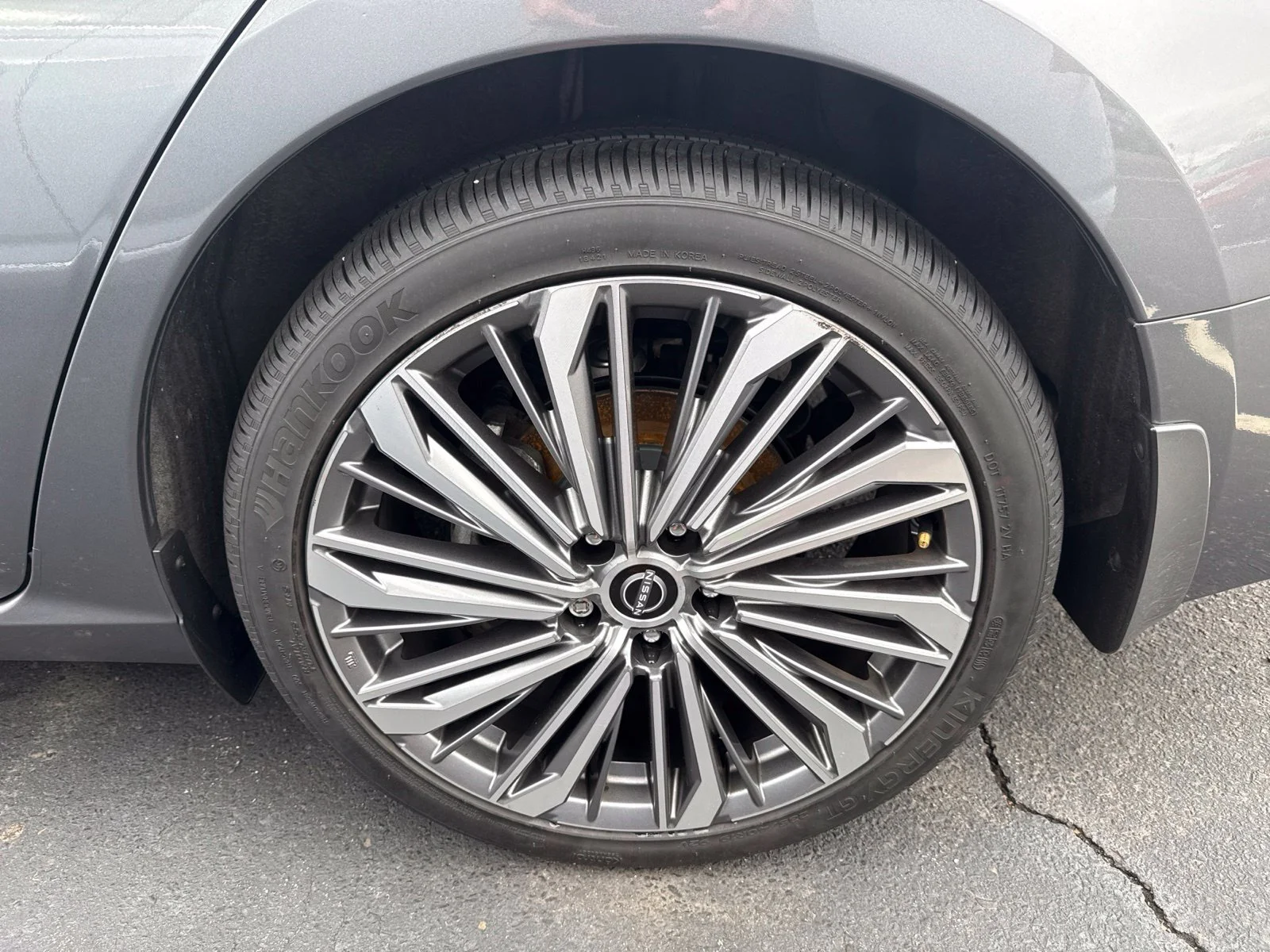 Certified Used 2024 Gun Metallic Nissan 2.5 SL image 16
