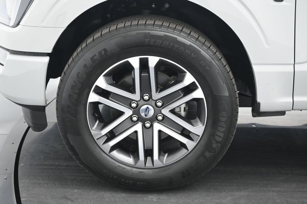 Certified Used 2023 White Ford XL image 21