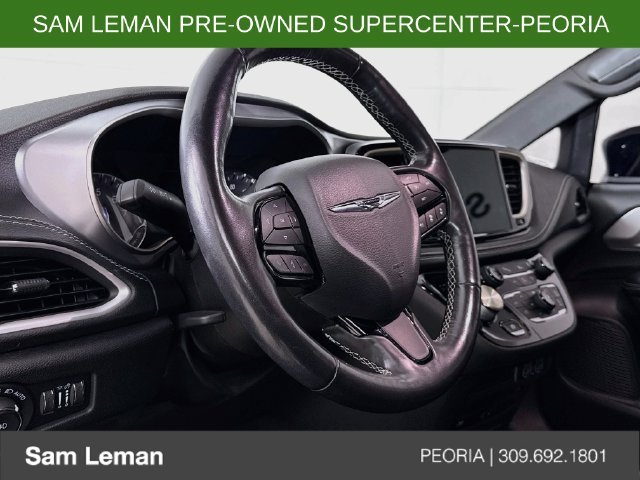 Used 2021 Black Chrysler Touring image 11