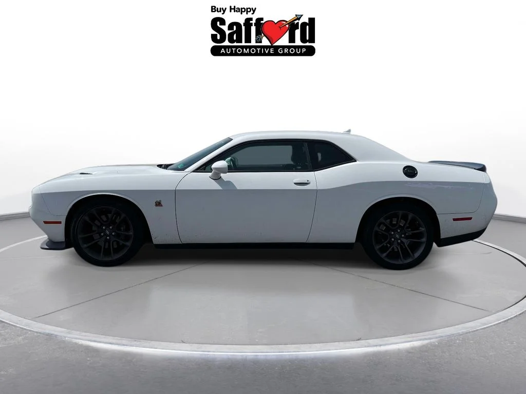 Used 2023 White Dodge R/T Scat Pack image 4