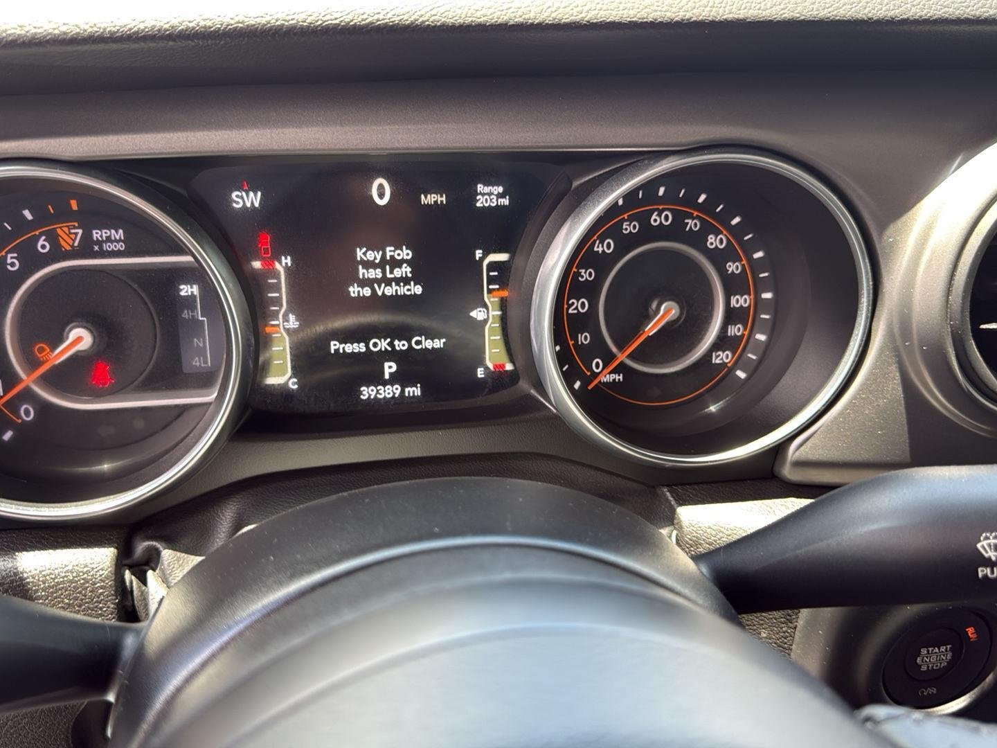 Used 2022  JEEP SPORT image 20
