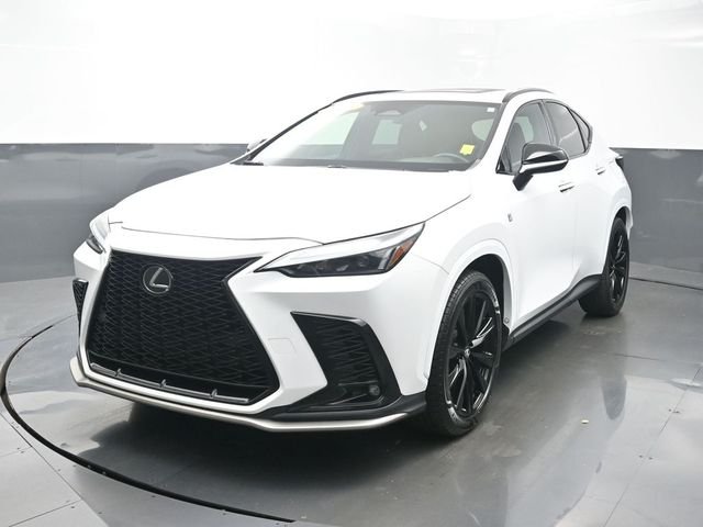 Used 2024 White Lexus 350 F SPORT Handling image 3