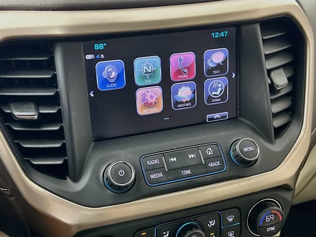 Used 2017 WHITE FROST TRICOAT GMC Denali image 17