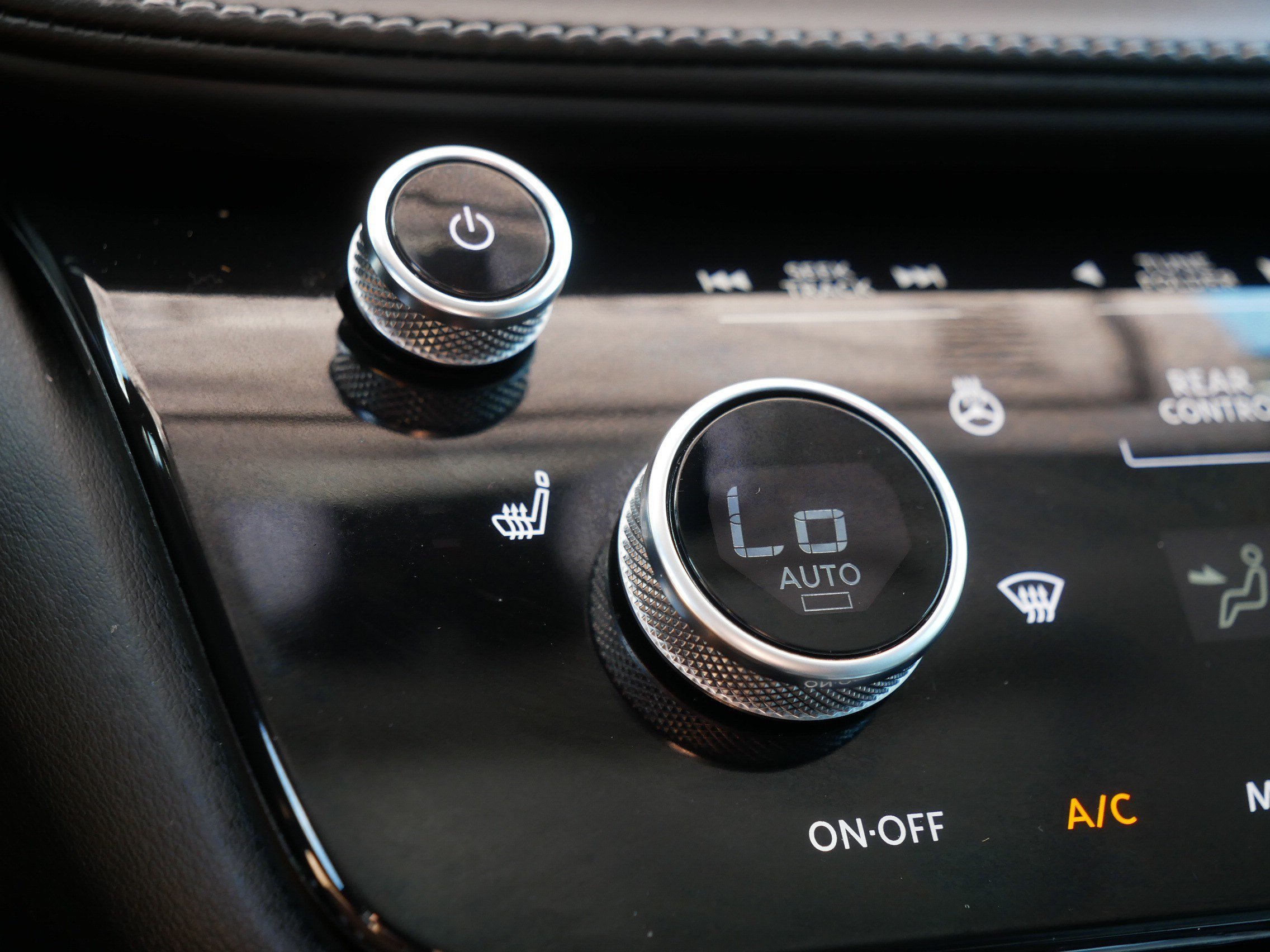 Used 2023 Mineral Black INFINITI PURE image 33